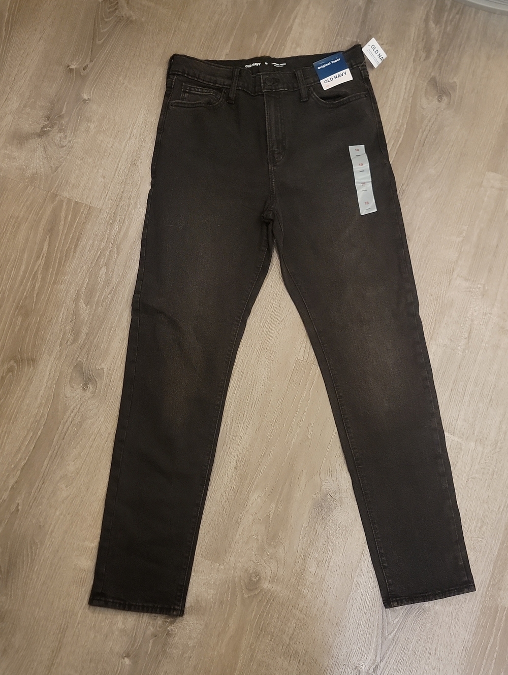 Old Navy Men’s Black Skinny Jeans Taper Size 18